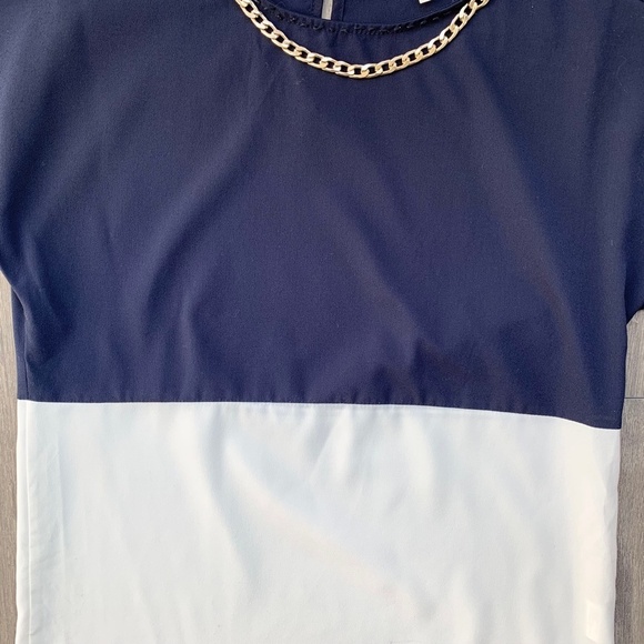 Koton Women’s Blouse Colorblock Gold Chain Short Sleeve Navy White Size 2 - Picture 8 of 12